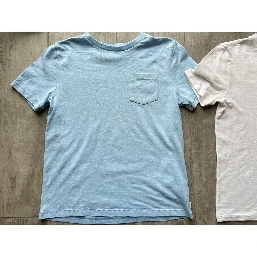 GAP Kids Lot Set of 2 Basic Crew Neck Pocket T-Shirt Cotton Casual Boy EUC M 8-9